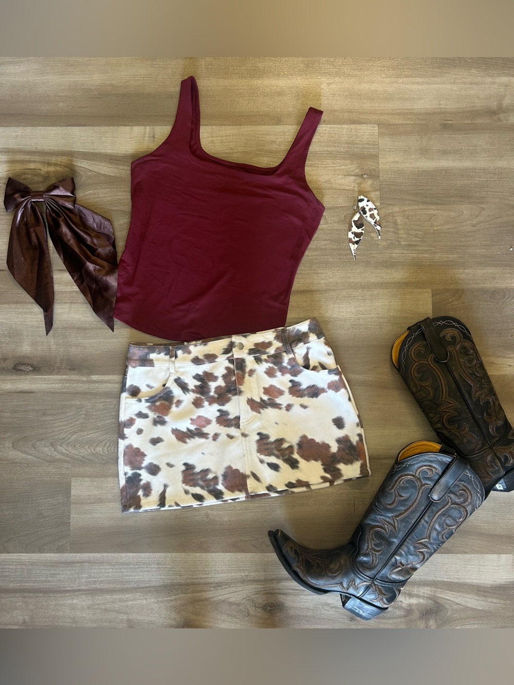 Sincerly Jules Cream and Brown Cowhide Print Mini Skirt